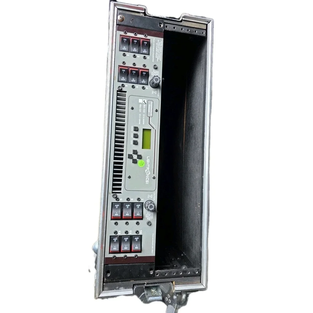 RA-122 12x2400w LIGHTRONICS W. Case